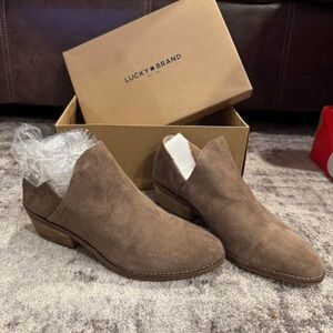 Lucky Brand Women's Brown Suede Ankle Booties